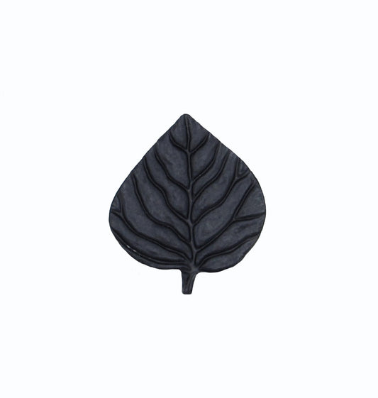 Aspen Leaf Matte Black Cabinet Knob